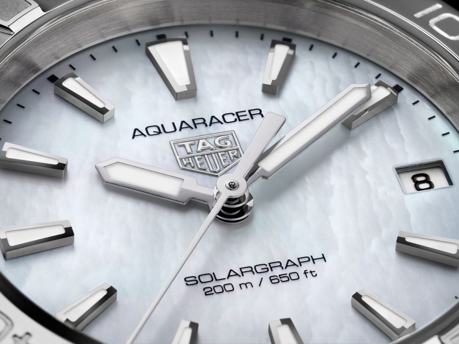 TAG Heuer Watches For Women | Tag Heuer Aquaracer Professional 200 Solargraph