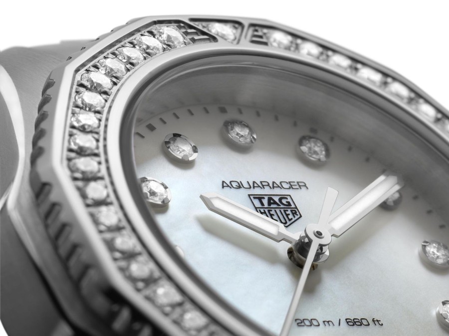 TAG Heuer Watches For Women | Tag Heuer Aquaracer Professional 200