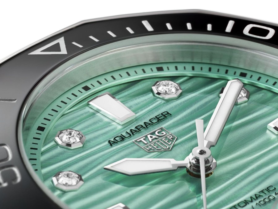 TAG Heuer Watches For Women | Tag Heuer Aquaracer Professional 300 Date