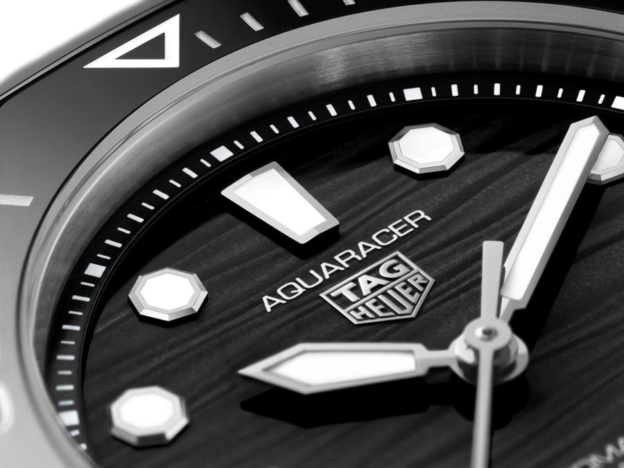 TAG Heuer Watches For Women | Tag Heuer Aquaracer Professional 300 Date