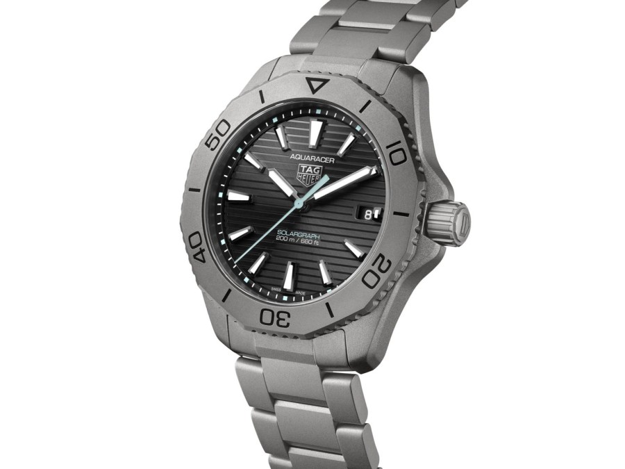 TAG Heuer Watches For Men | Tag Heuer Aquaracer Professional 200 Solargraph