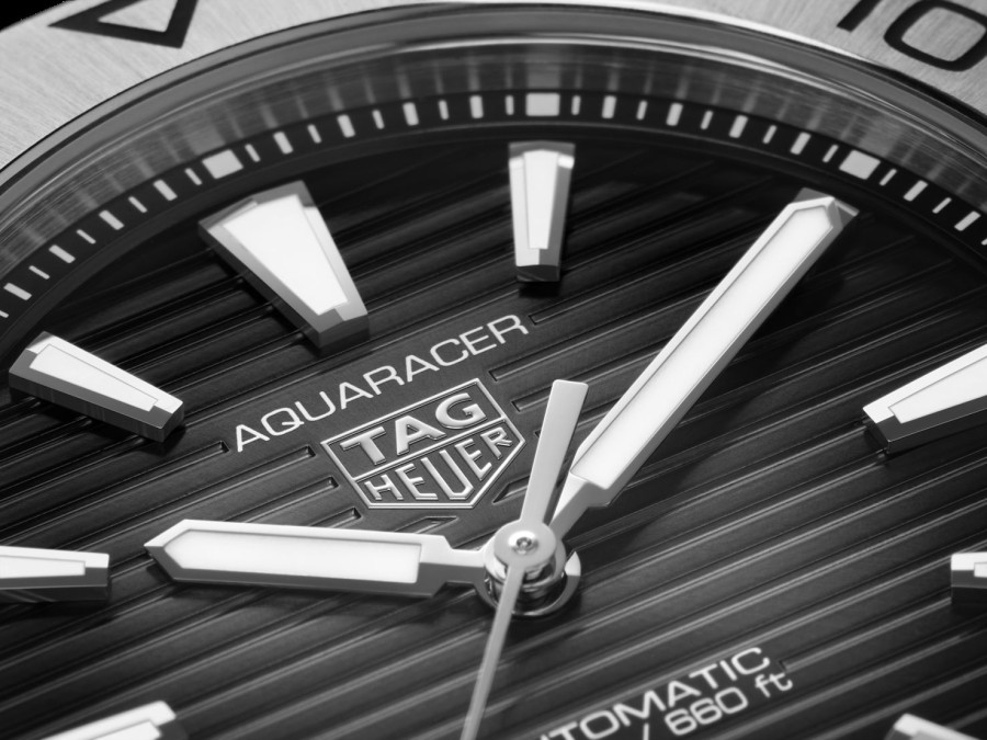 TAG Heuer Watches For Men | Tag Heuer Aquaracer Professional 200 Date